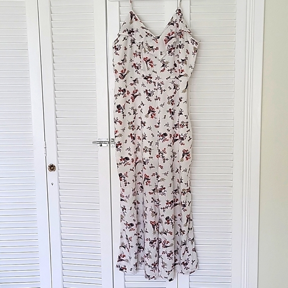 UO Very J Floral Cold Shoulder Jumpsuit in White Size L - Picture 2 of 12